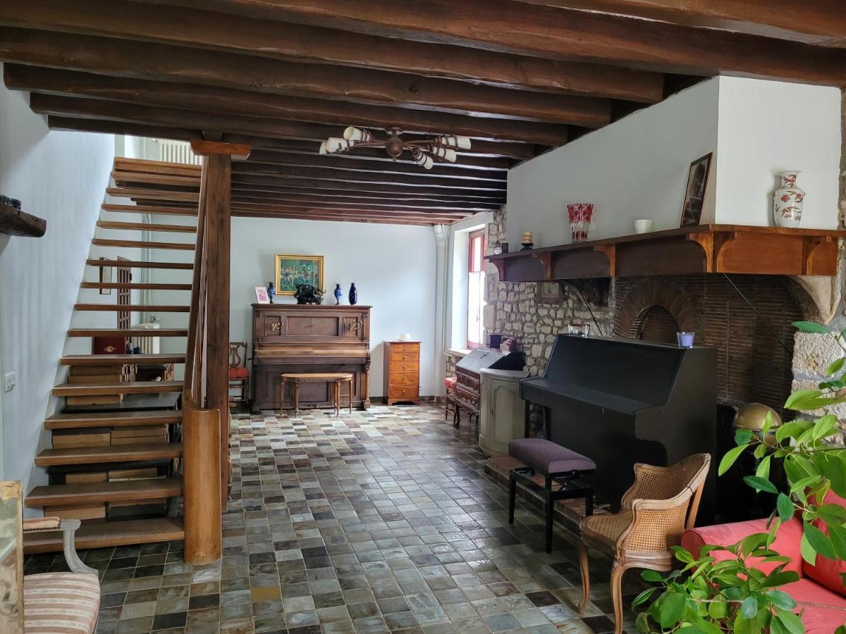 Maison Forte Perreuse Treigny Exterior foto