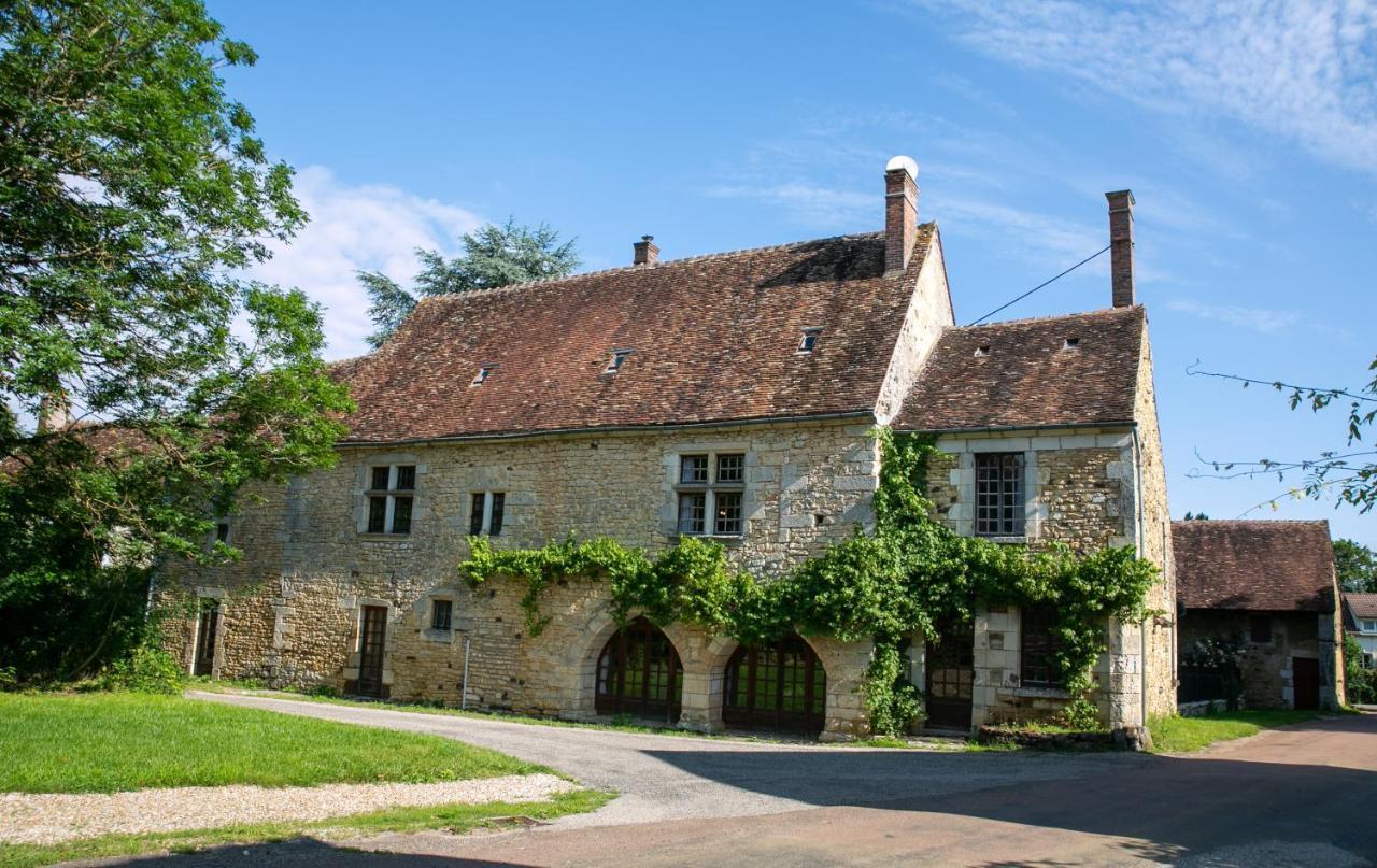 Maison Forte Perreuse Treigny Exterior foto