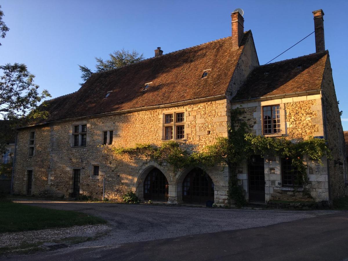 Maison Forte Perreuse Treigny Exterior foto