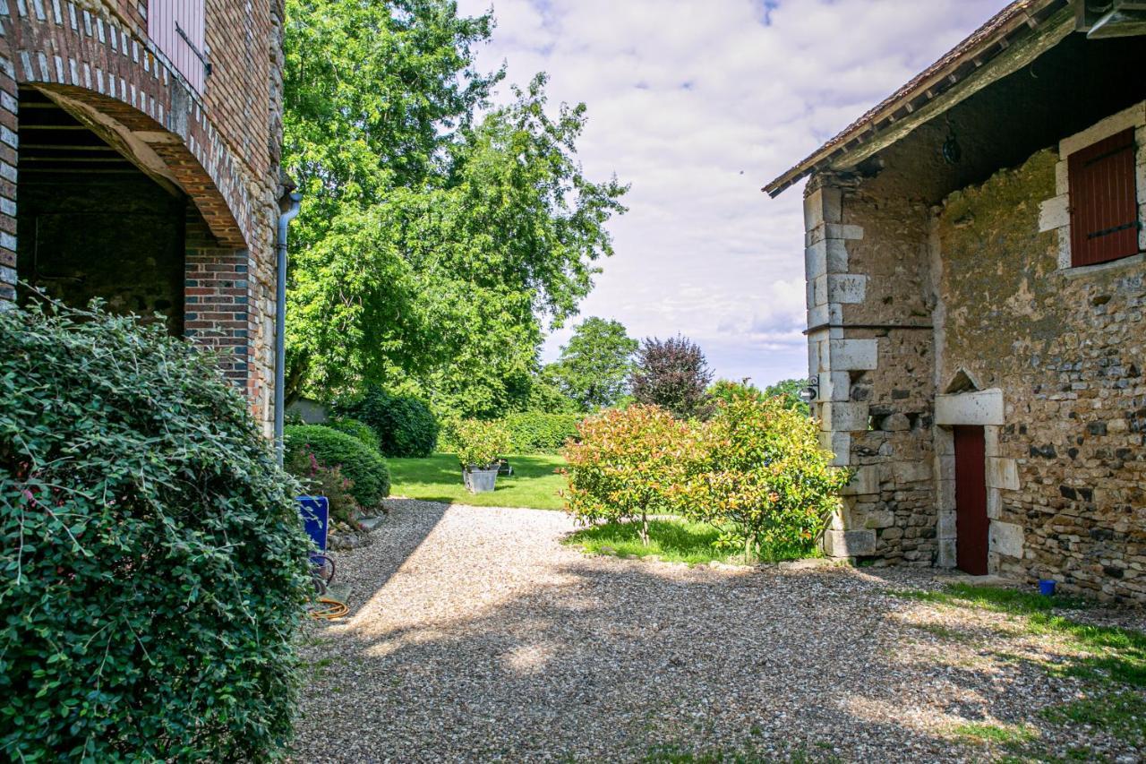 Maison Forte Perreuse Treigny Exterior foto