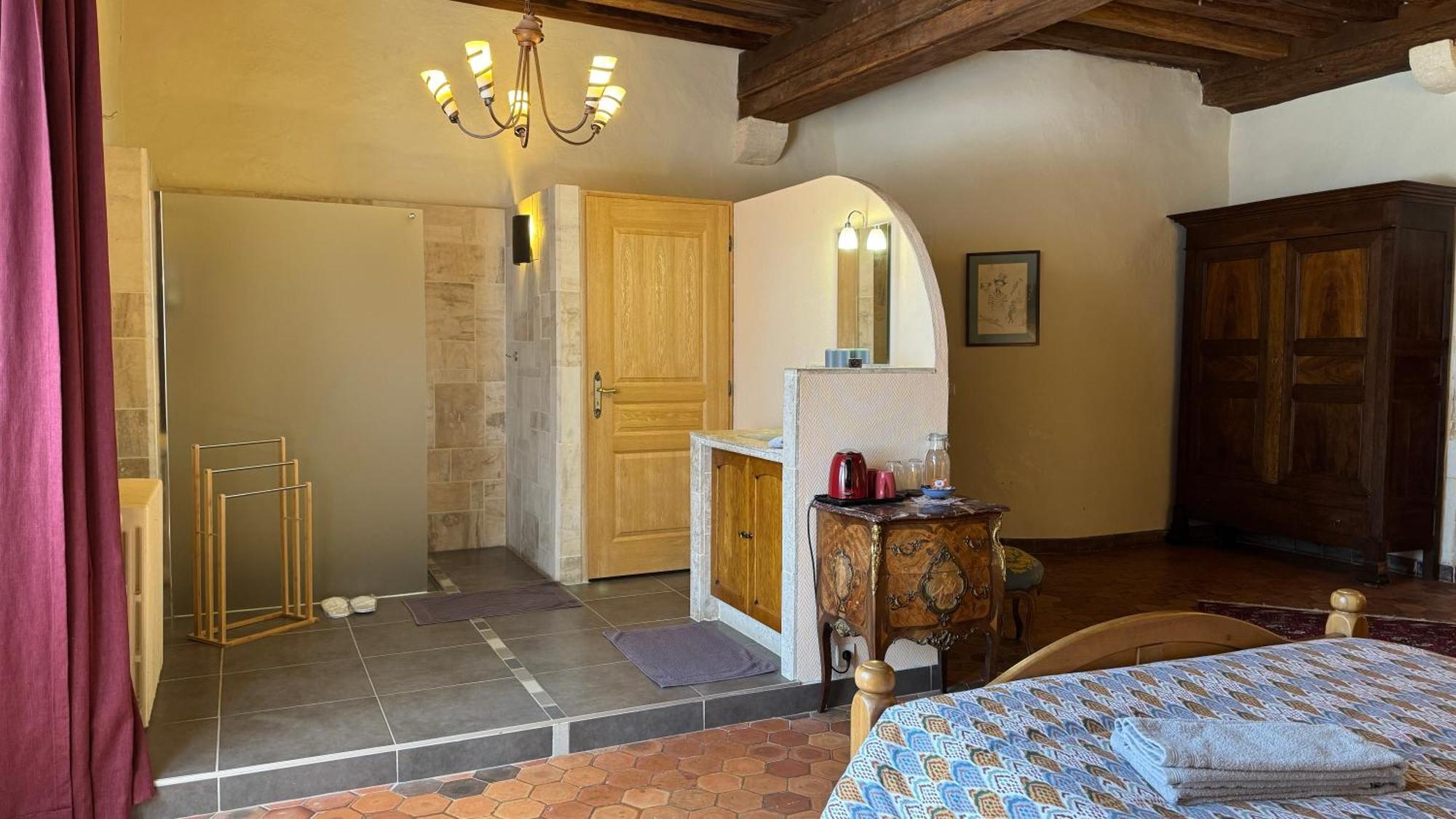 Maison Forte Perreuse Treigny Exterior foto